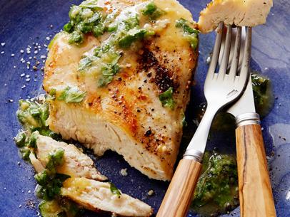 Pechuga de pollo con hierbas y jenjibre