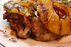 Chicken with pineapple and honey mustard sauce